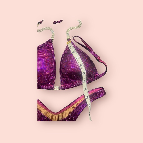 BLACK FUCHSIA COMPETITION POSING FIGURE SUIT - Picture 5 of 8